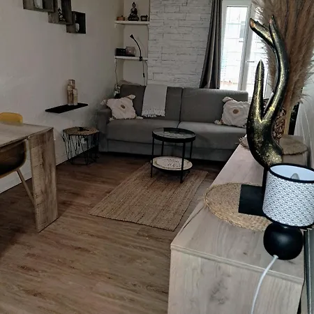 Appartement Cosy Situe A 2Mn De La Plage A Pied Climatise Villefranche-sur-Mer Exterior photo